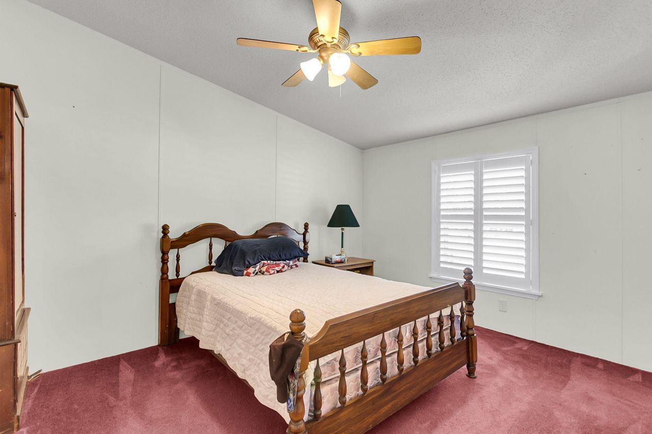 408 Treeline Drive Photo 34