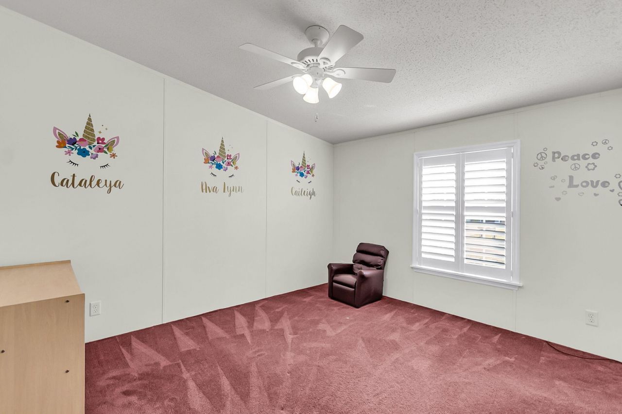 408 Treeline Drive Photo 39