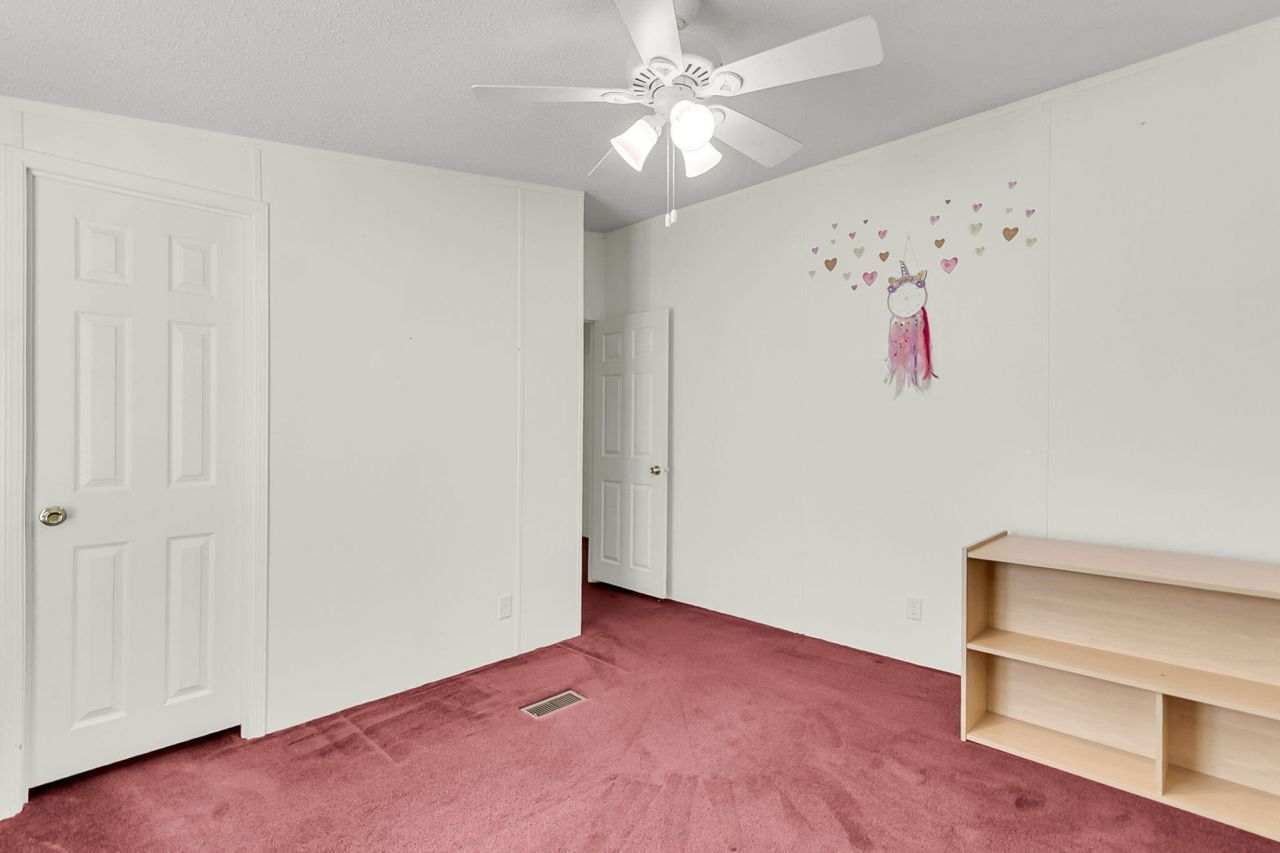 408 Treeline Drive Photo 40