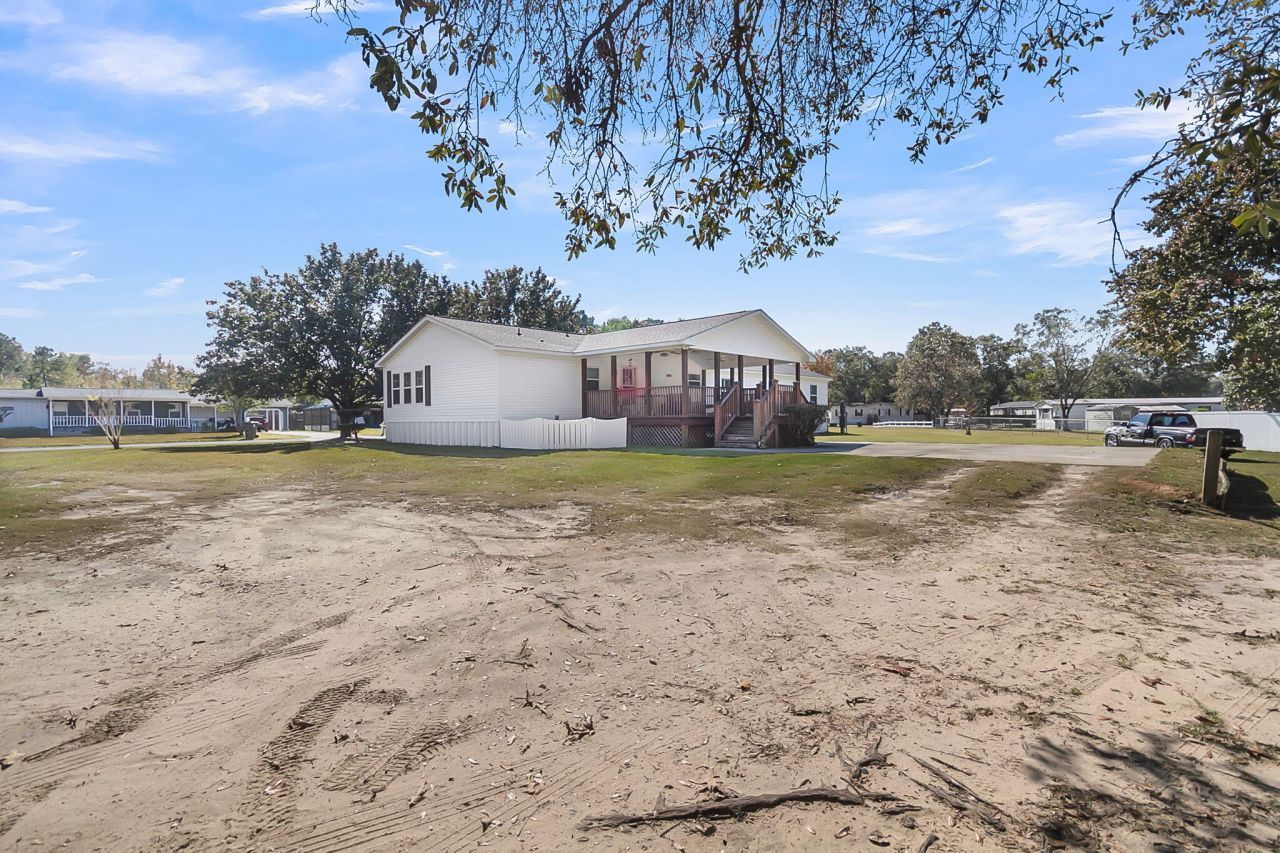 408 Treeline Drive Photo 46