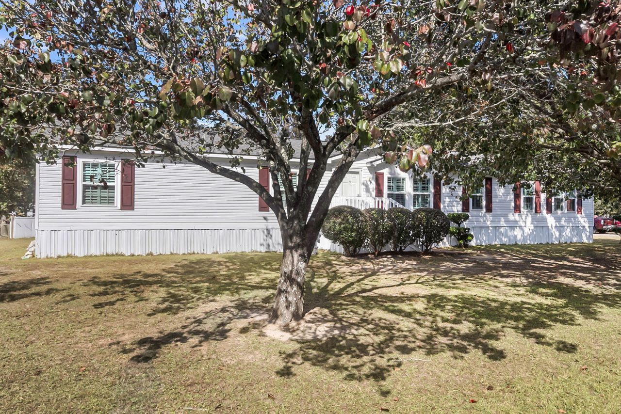 408 Treeline Drive Photo 5