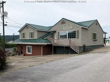 619 W. Main Street, Ripley, WV 25271