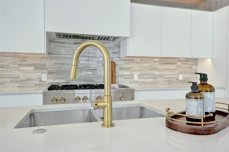 1111 SE 9th Avenue, Fort Lauderdale, FL 33316 Photo