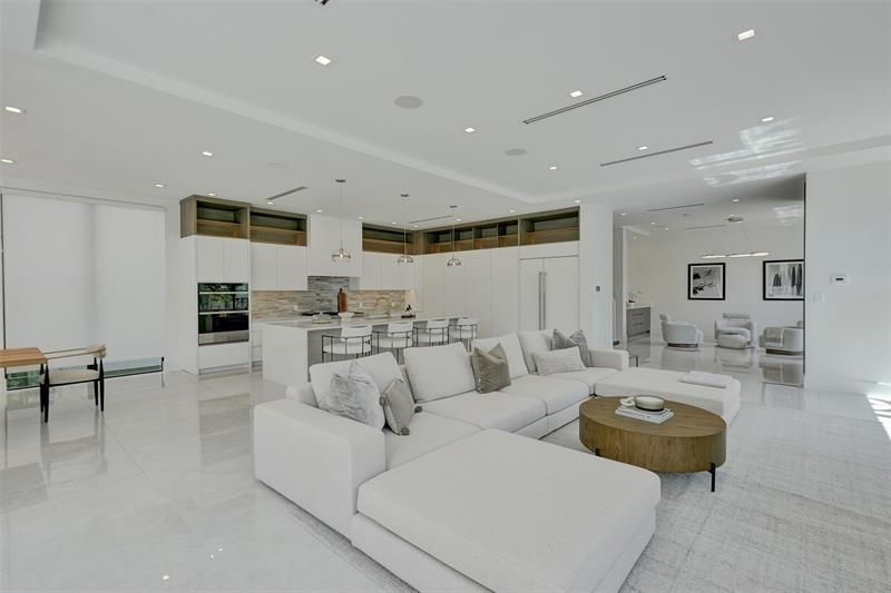 1111 SE 9th Avenue, Fort Lauderdale, FL 33316 Photo