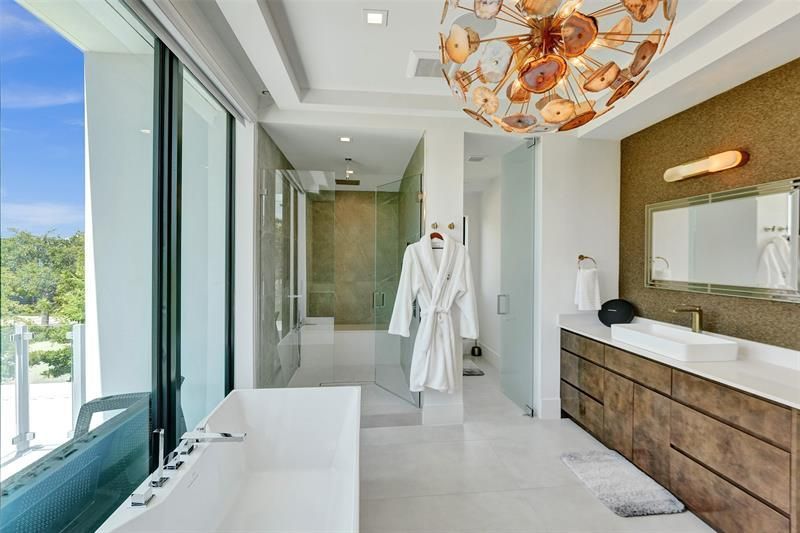 1111 SE 9th Avenue, Fort Lauderdale, FL 33316 Photo