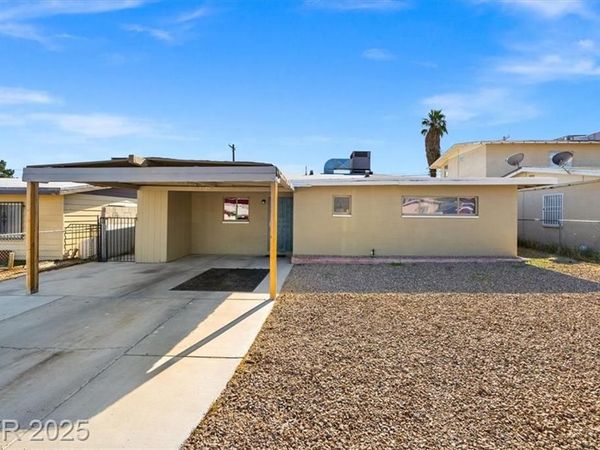 1800 Walnut Avenue, Las Vegas, NV 89101