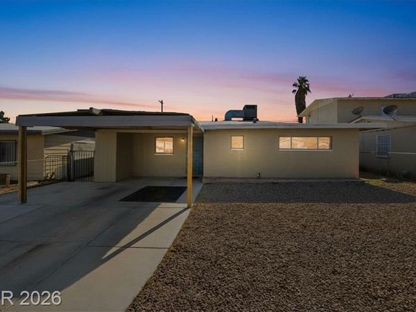 1800 Walnut Avenue, Las Vegas, NV 89101