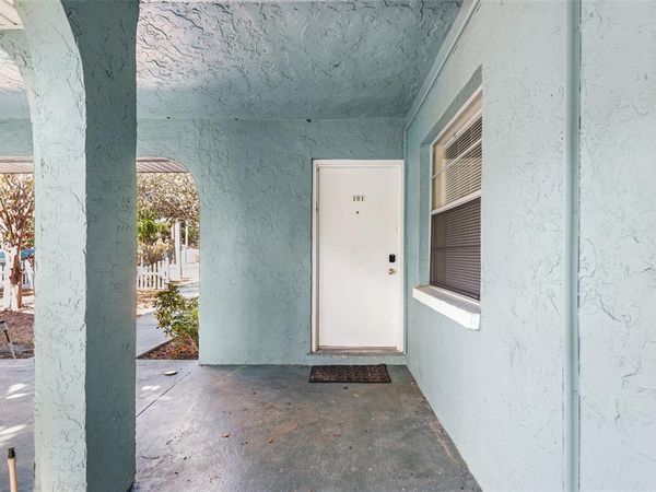 555 62ND STREET S, Unit 101, ST PETERSBURG, FL 33707