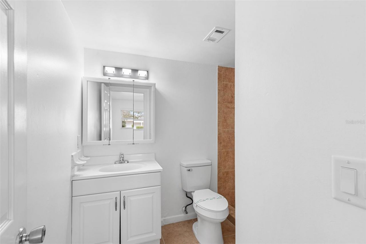 555 62nd Street S, Unit 101, Saint Petersburg, FL 33707 Photo