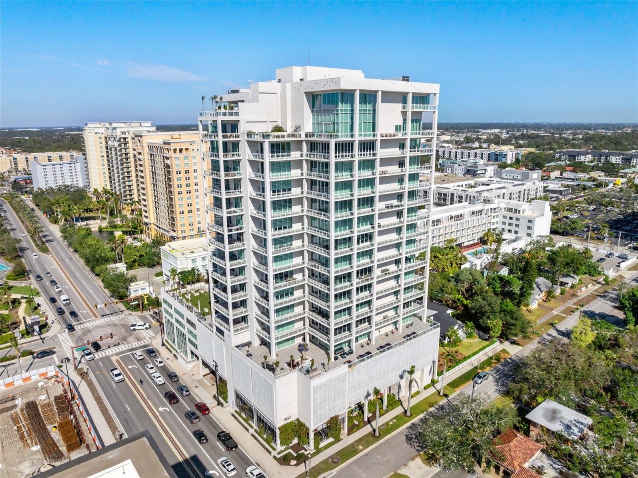 540 N Tamiami Trail, Unit 702, Sarasota, FL 34236 Photo