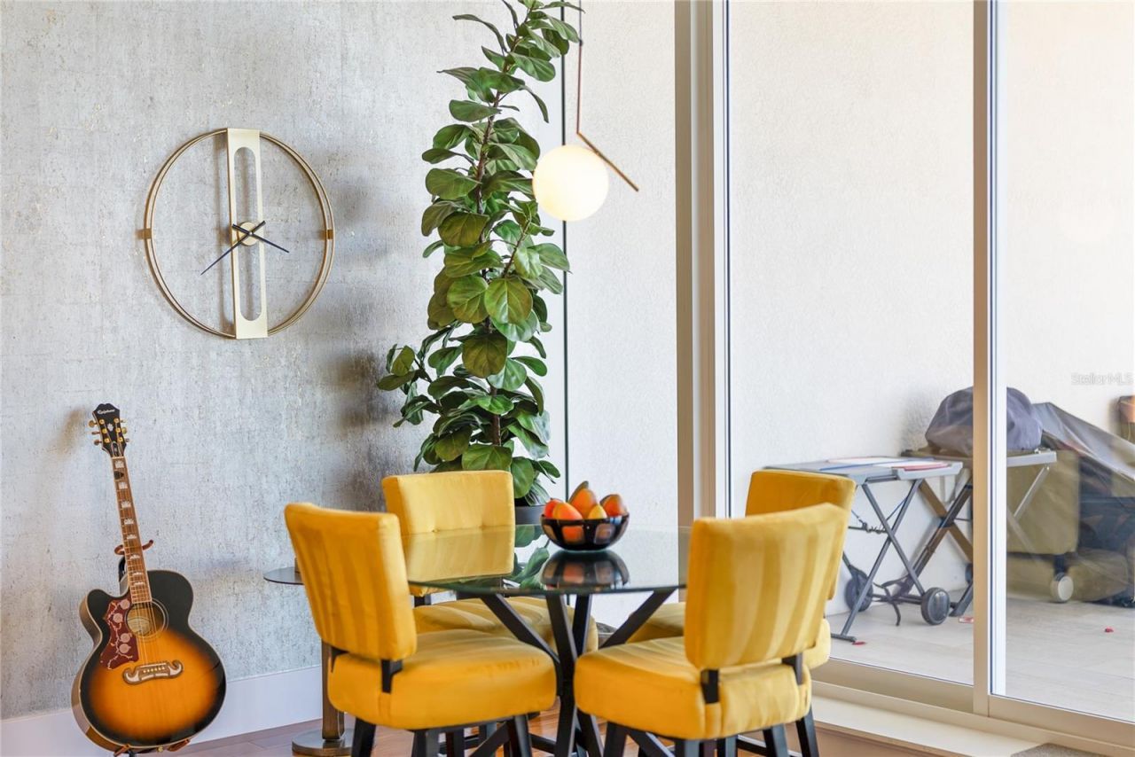 540 N Tamiami Trail, Unit 702, Sarasota, FL 34236 Photo