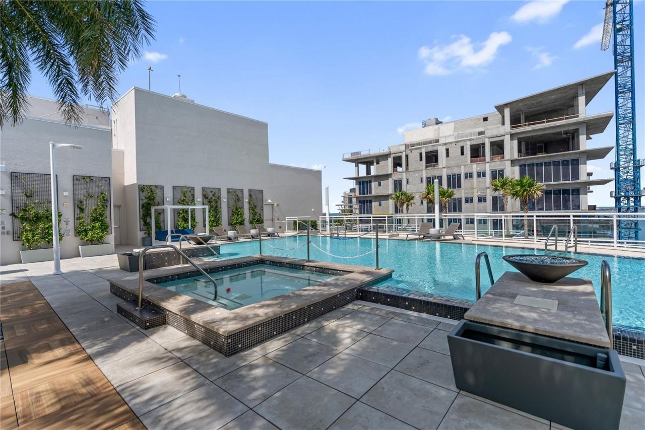 540 N Tamiami Trail, Unit 702, Sarasota, FL 34236 Photo