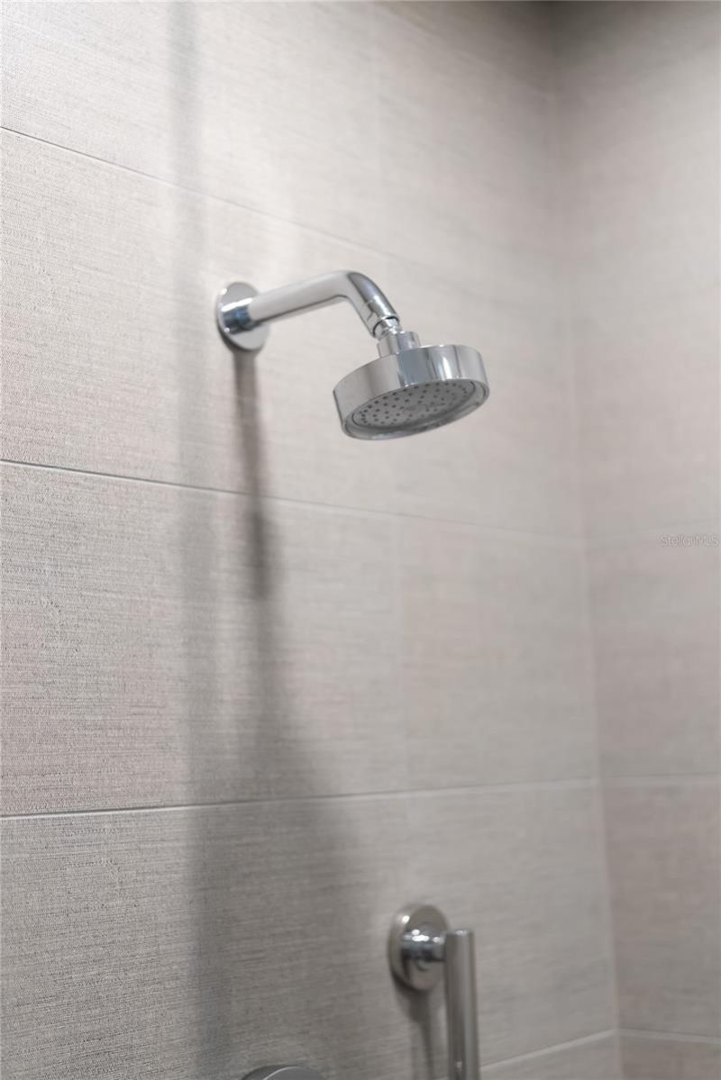 540 N Tamiami Trail, Unit 702, Sarasota, FL 34236 Photo