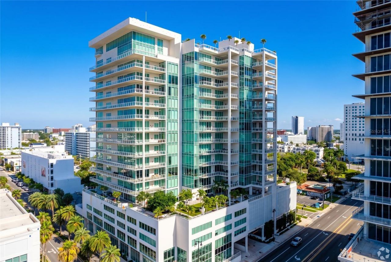 540 N Tamiami Trail, Unit 702, Sarasota, FL 34236 Photo