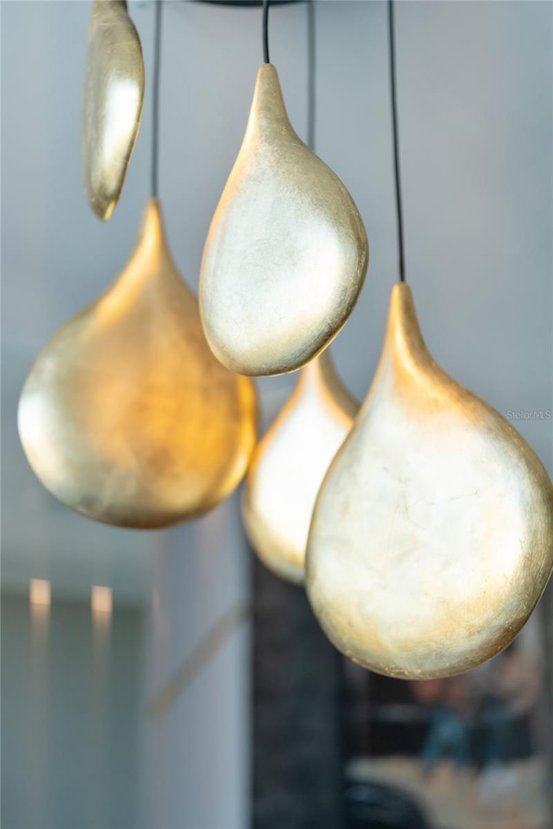 540 N Tamiami Trail, Unit 702, Sarasota, FL 34236 Photo