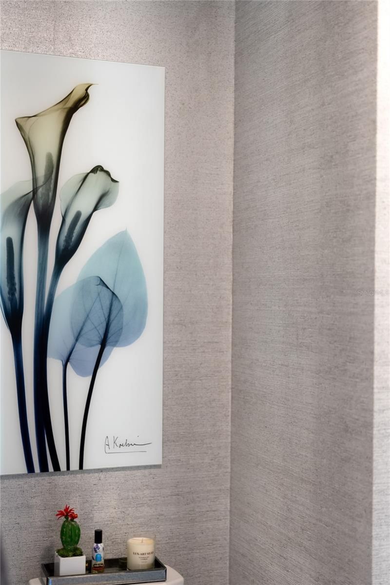 540 N Tamiami Trail, Unit 702, Sarasota, FL 34236 Photo