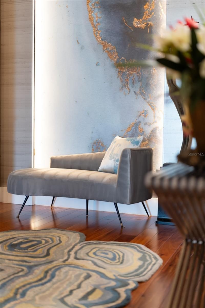 540 N Tamiami Trail, Unit 702, Sarasota, FL 34236 Photo