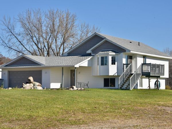 16523 165th Street NE, Foley, MN 56329