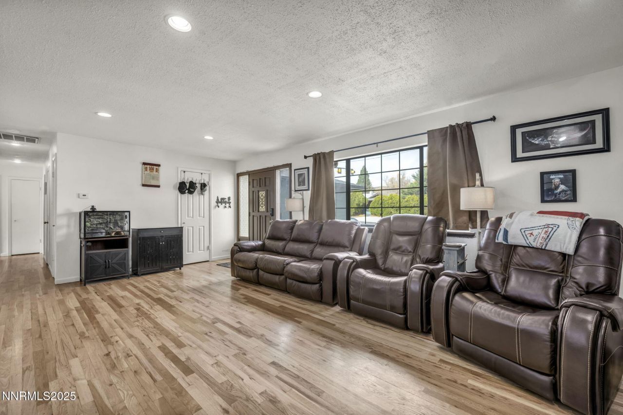 3020 Kings Row, Reno, NV 89503 Photo