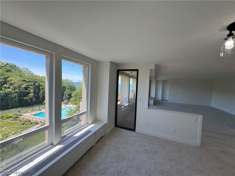 2 Bratenahl Place, Unit 2D, Bratenahl, OH 44108 Photo 12