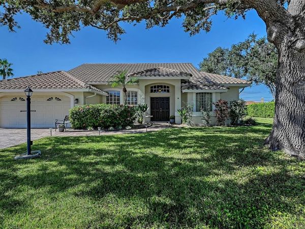 9011 MISTY CREEK DRIVE, SARASOTA, FL 34241