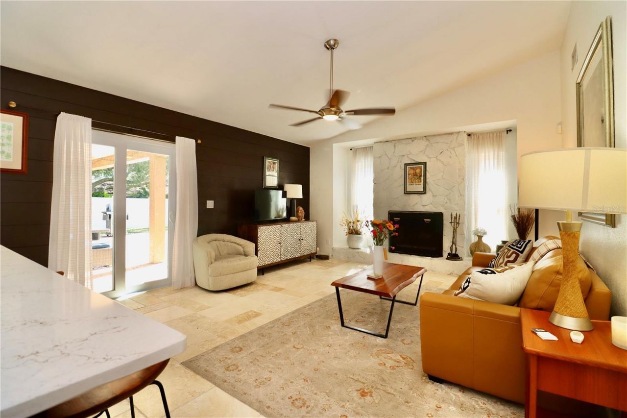 9200 Walsingham Road, Largo, FL 33773 Photo