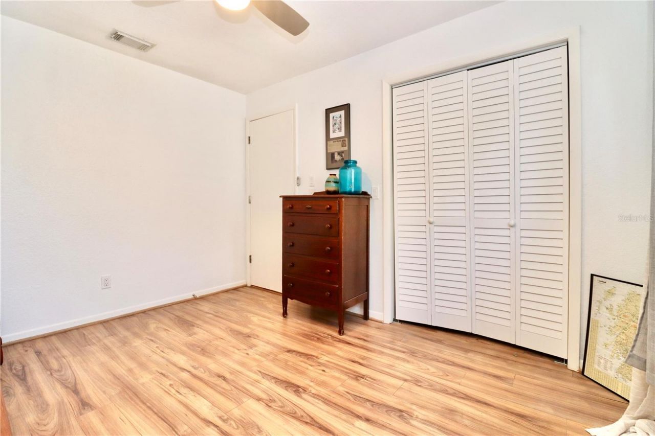 9200 Walsingham Road, Largo, FL 33773 Photo