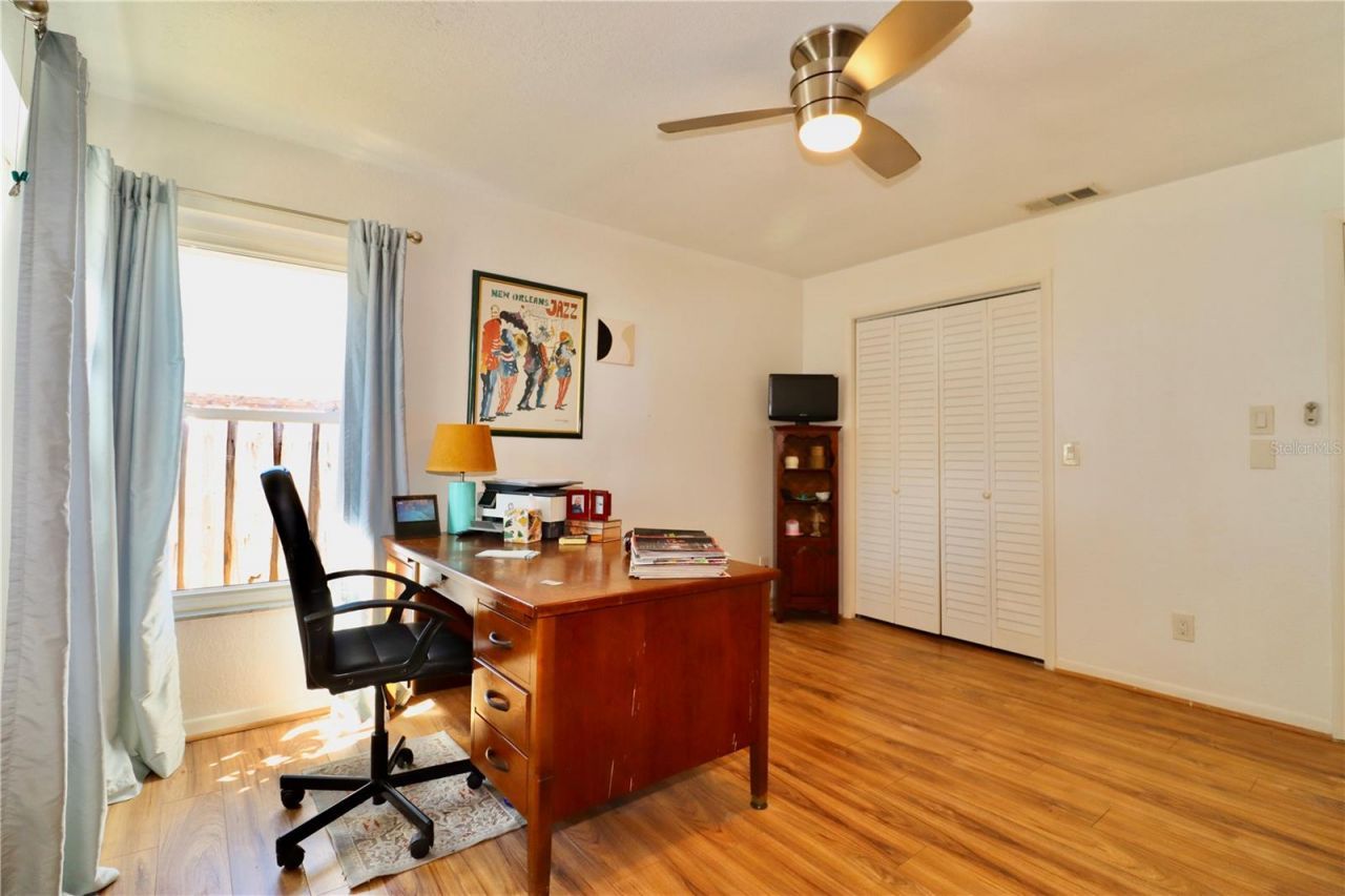 9200 Walsingham Road, Largo, FL 33773 Photo