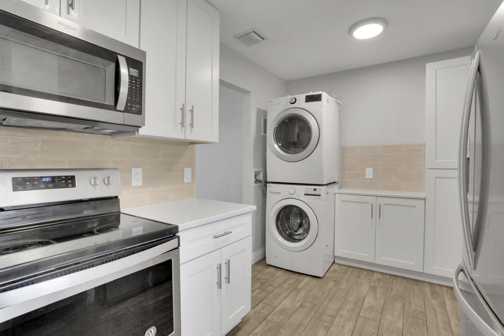 2227 NE 3rd Avenue, Unit 1 & 2, Delray Beach, FL 33444 Photo