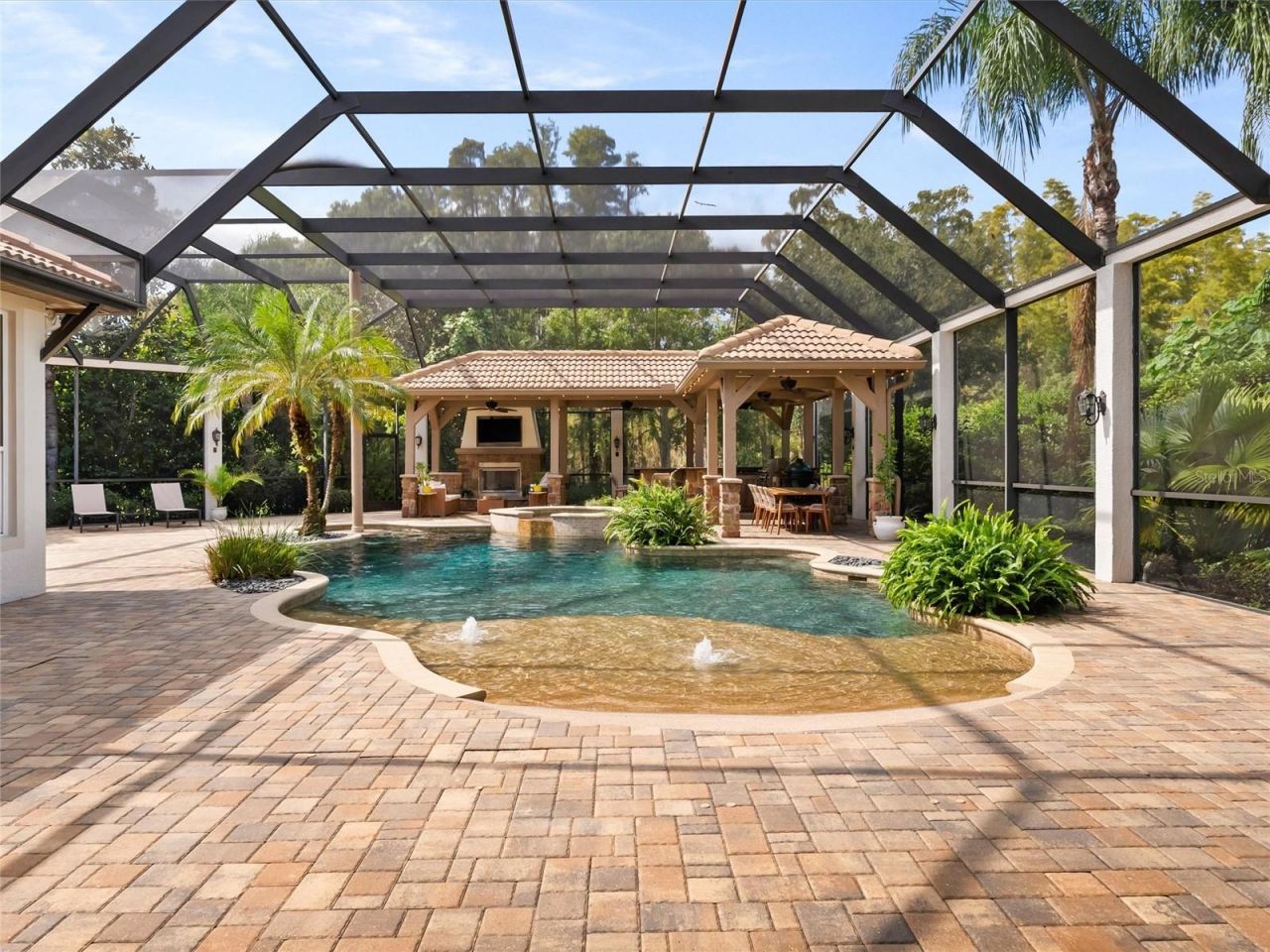 17420 Varona Place, Lutz, FL 33548 Photo