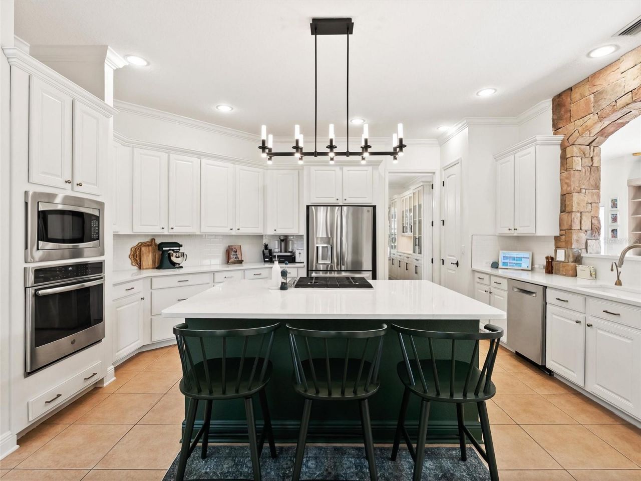 17420 Varona Place, Lutz, FL 33548 Photo