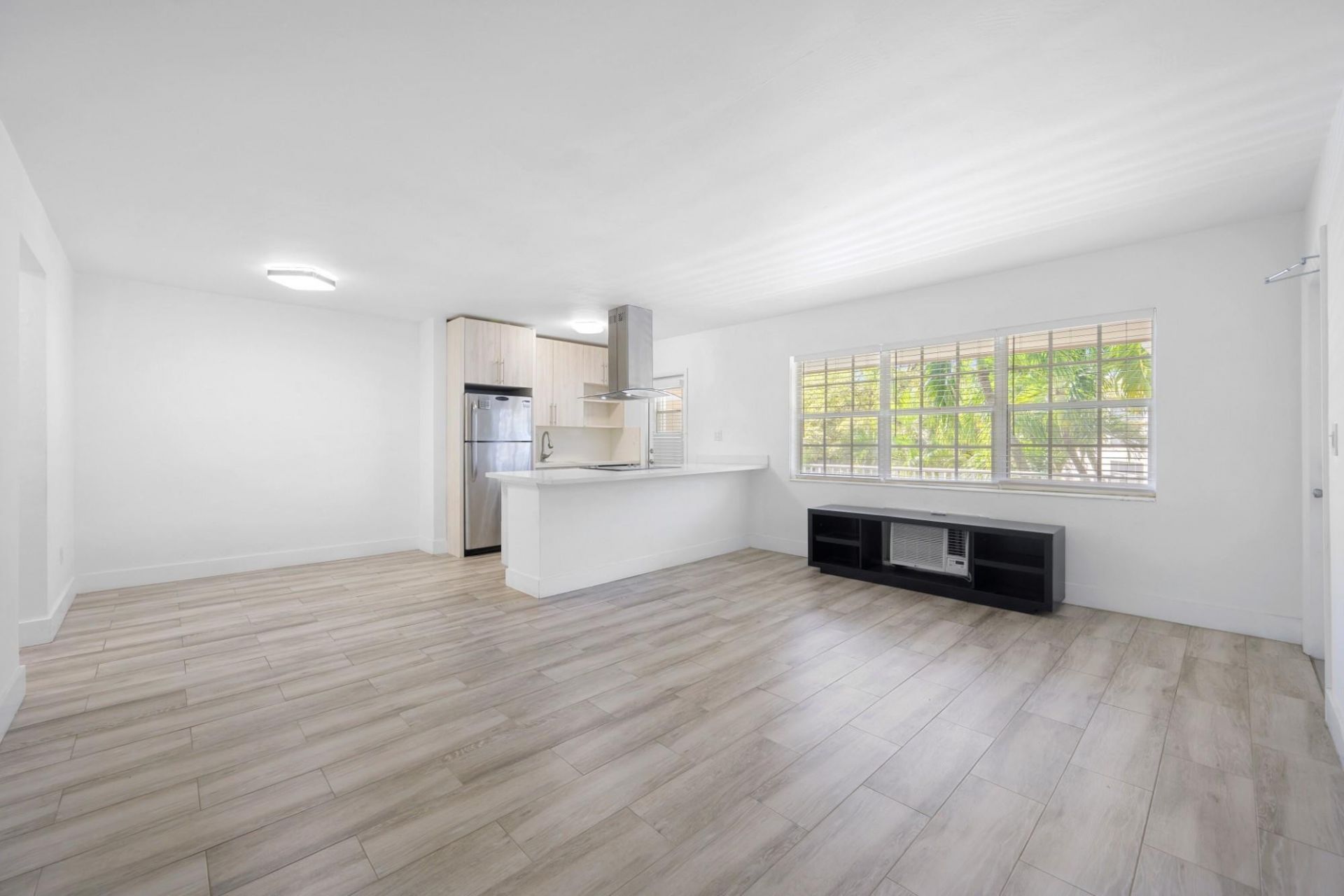 6565 Santona Street, Unit B16, Coral Gables, FL 33146 Photo