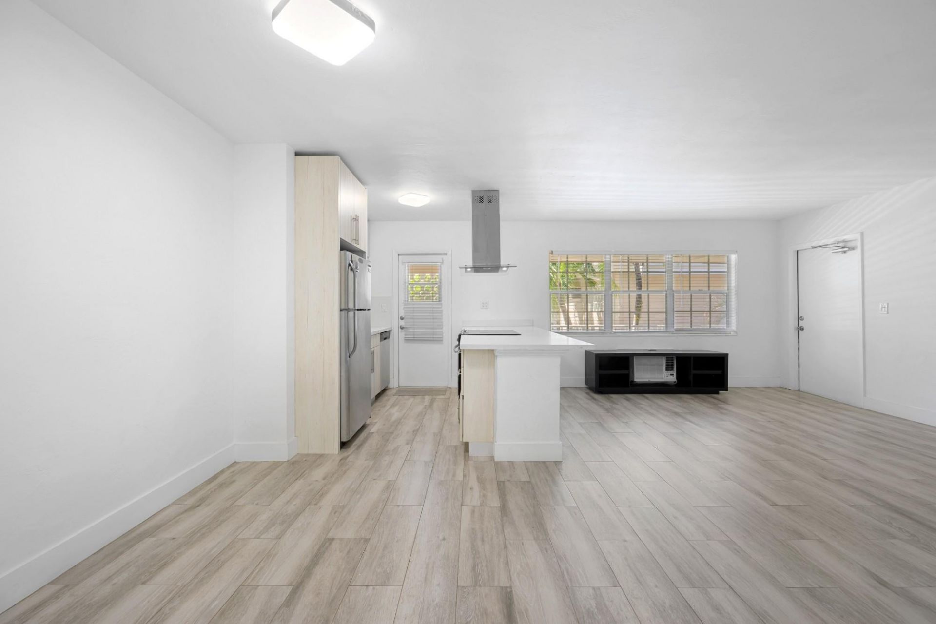 6565 Santona Street, Unit B16, Coral Gables, FL 33146 Photo