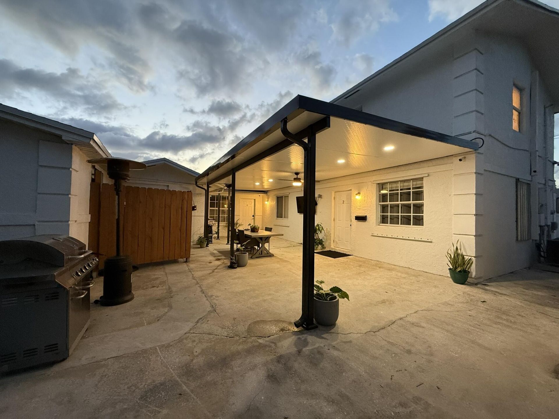 1613 Sherwood Avenue, Mangonia Park, FL 33407 Photo