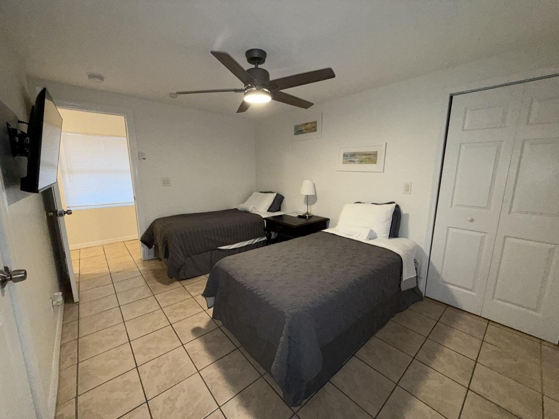 1613 Sherwood Avenue, Mangonia Park, FL 33407 Photo