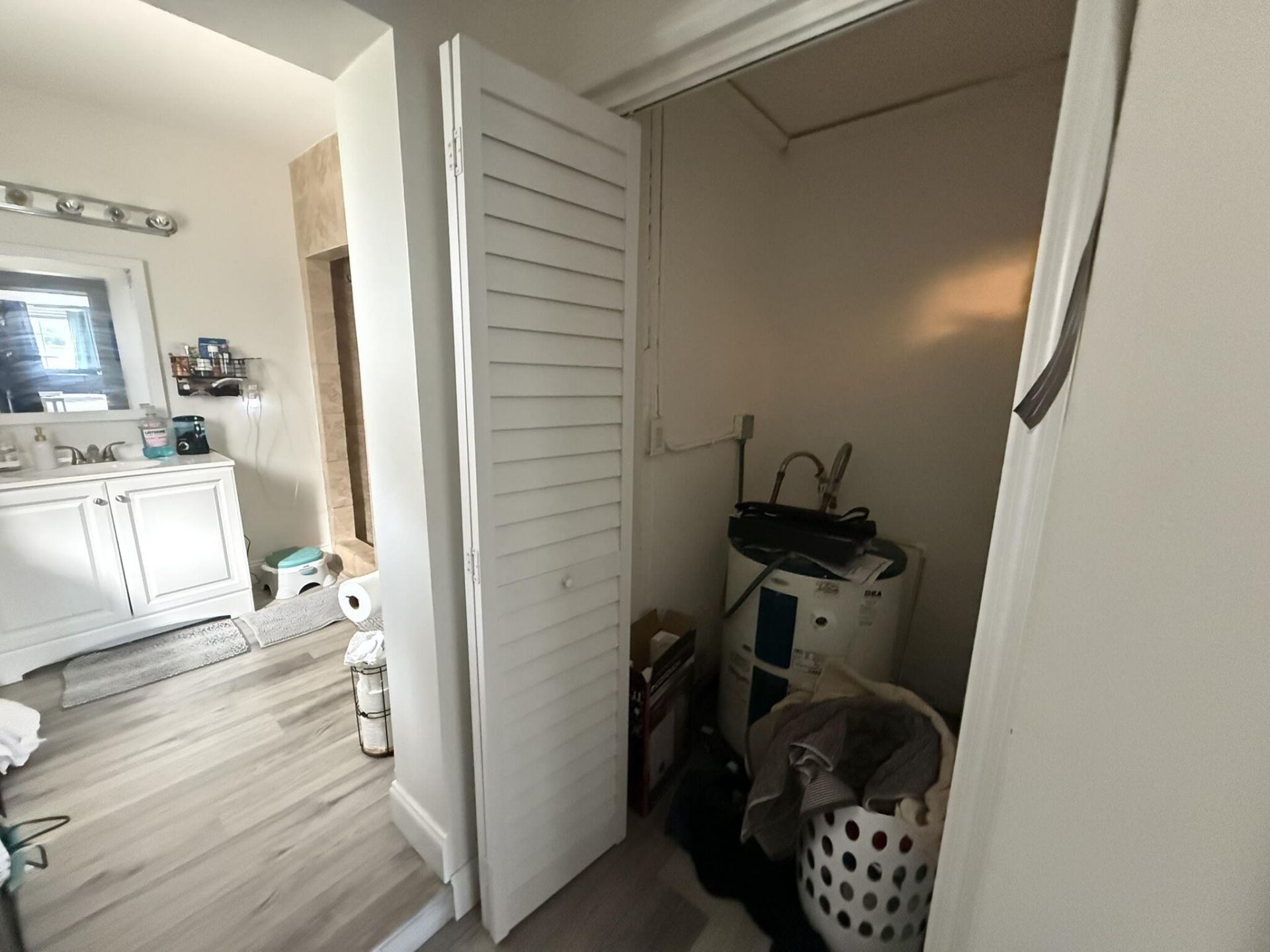 1613 Sherwood Avenue, Mangonia Park, FL 33407 Photo