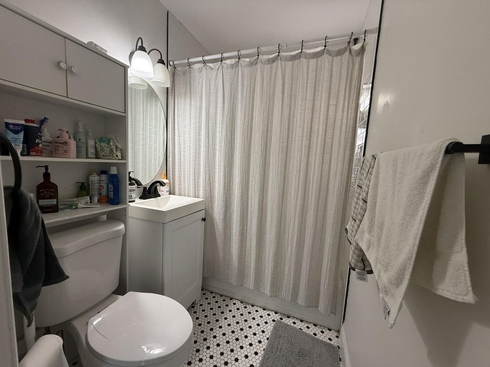 1613 Sherwood Avenue, Mangonia Park, FL 33407 Photo