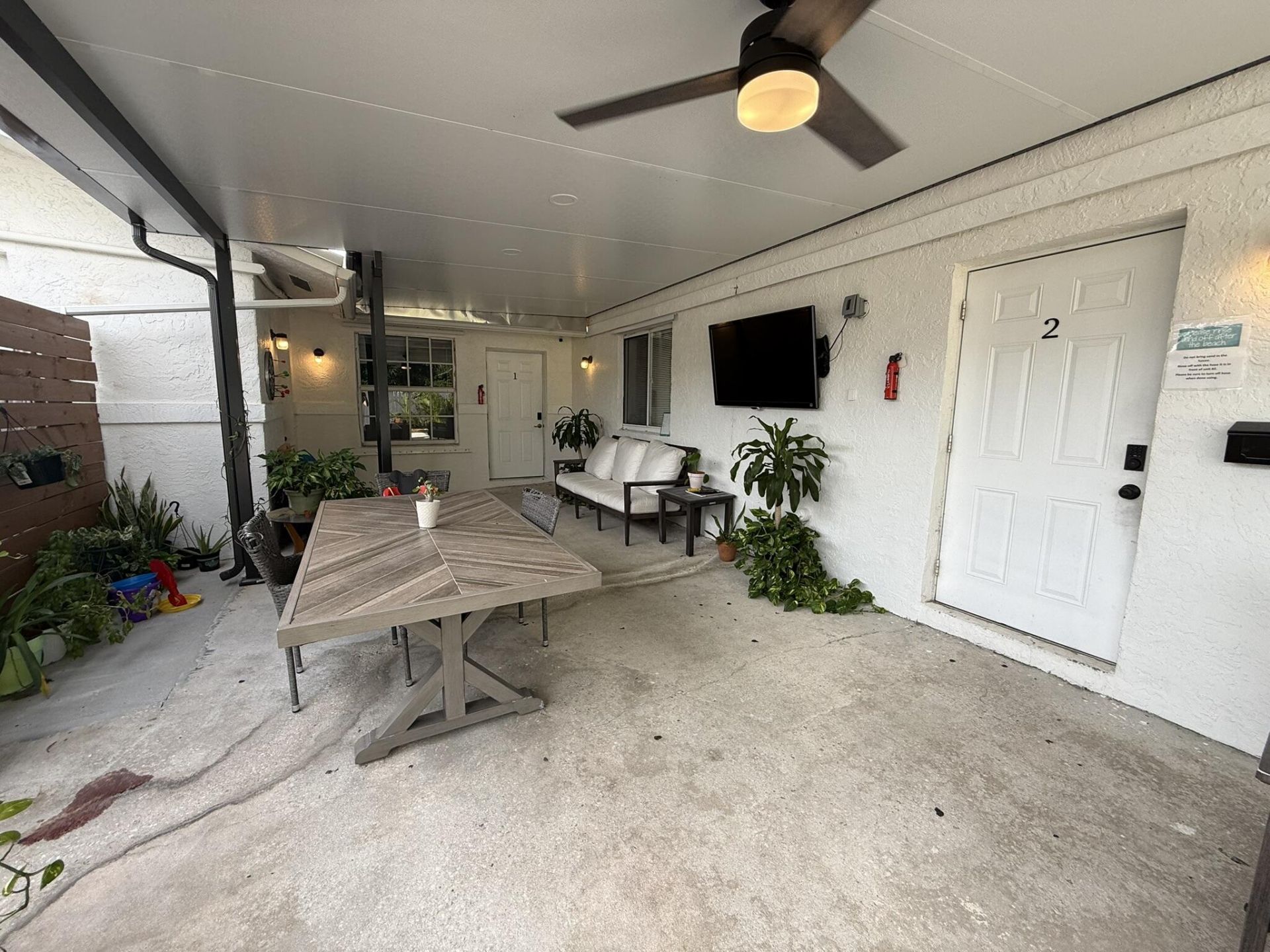 1613 Sherwood Avenue, Mangonia Park, FL 33407 Photo