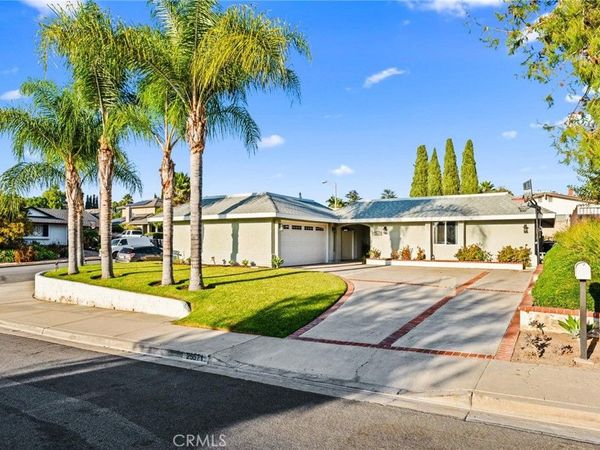 25571 Vesuvia, Mission Viejo, CA 92691