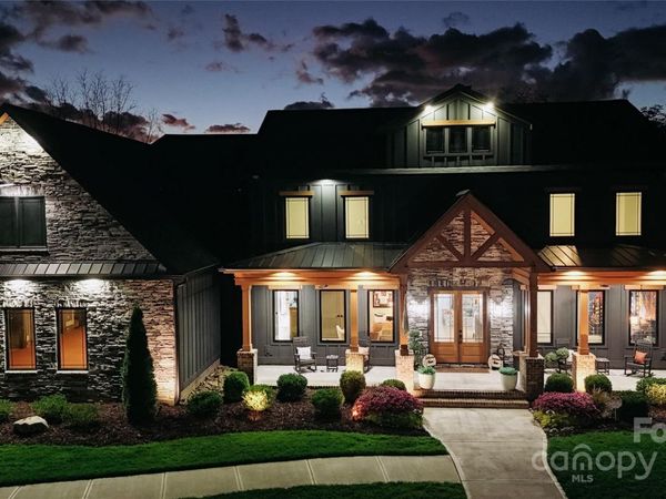 1550 S Main Street, Mount Pleasant, NC 28124