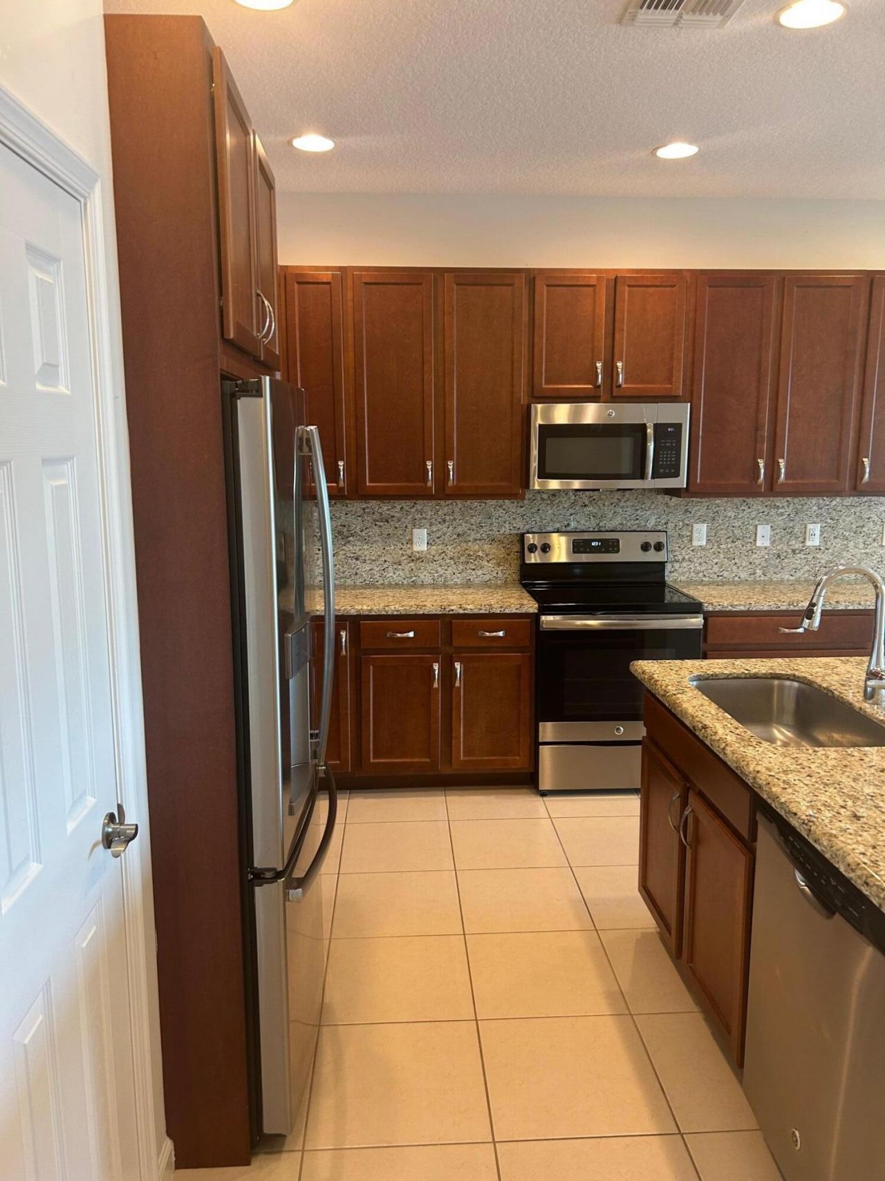 11066 SW Sunrise Lake Drive, Port Saint Lucie, FL 34987 Photo