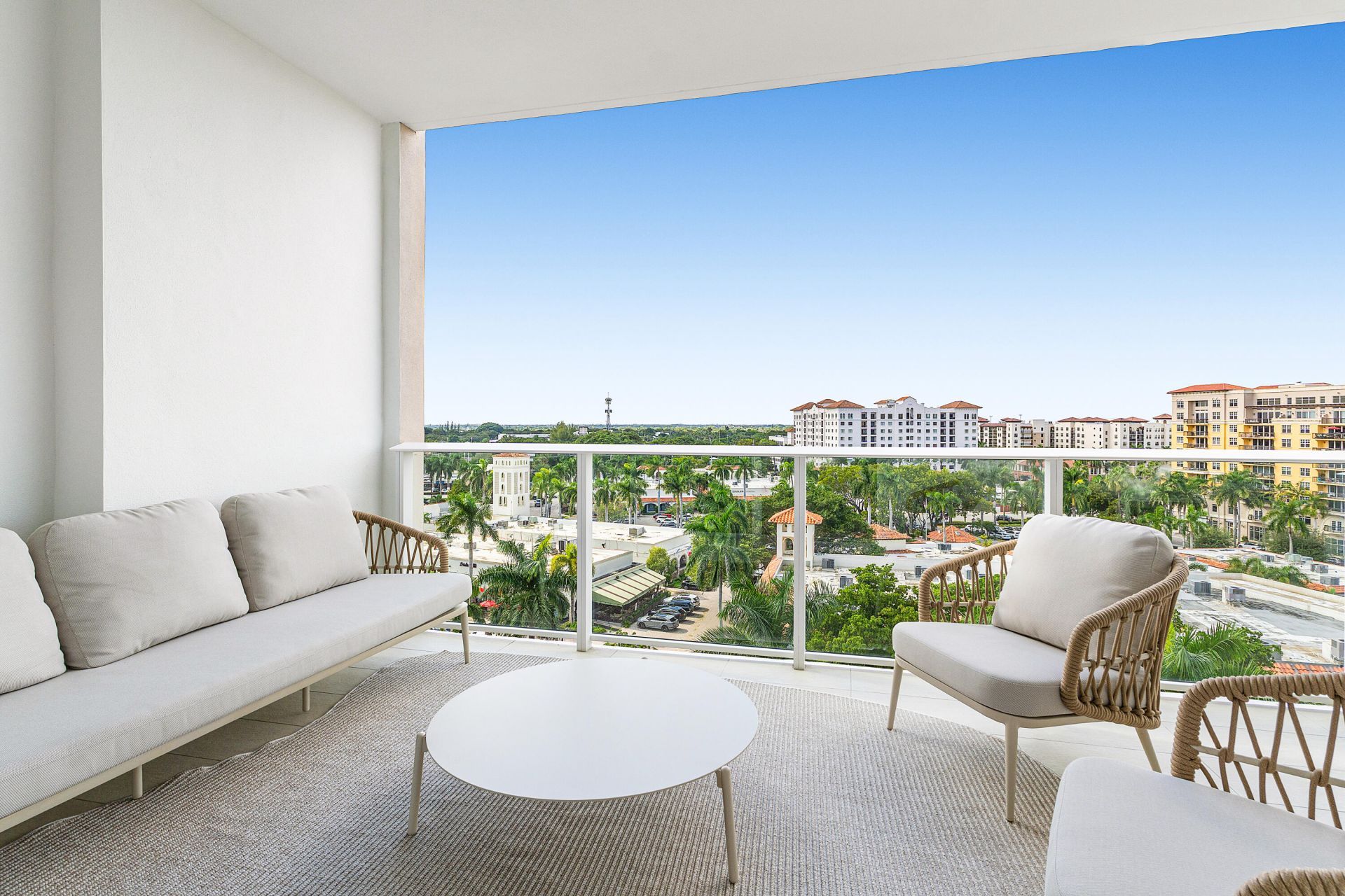 220 SE Mizner Boulevard, Unit 810, Boca Raton, FL 33432 Photo