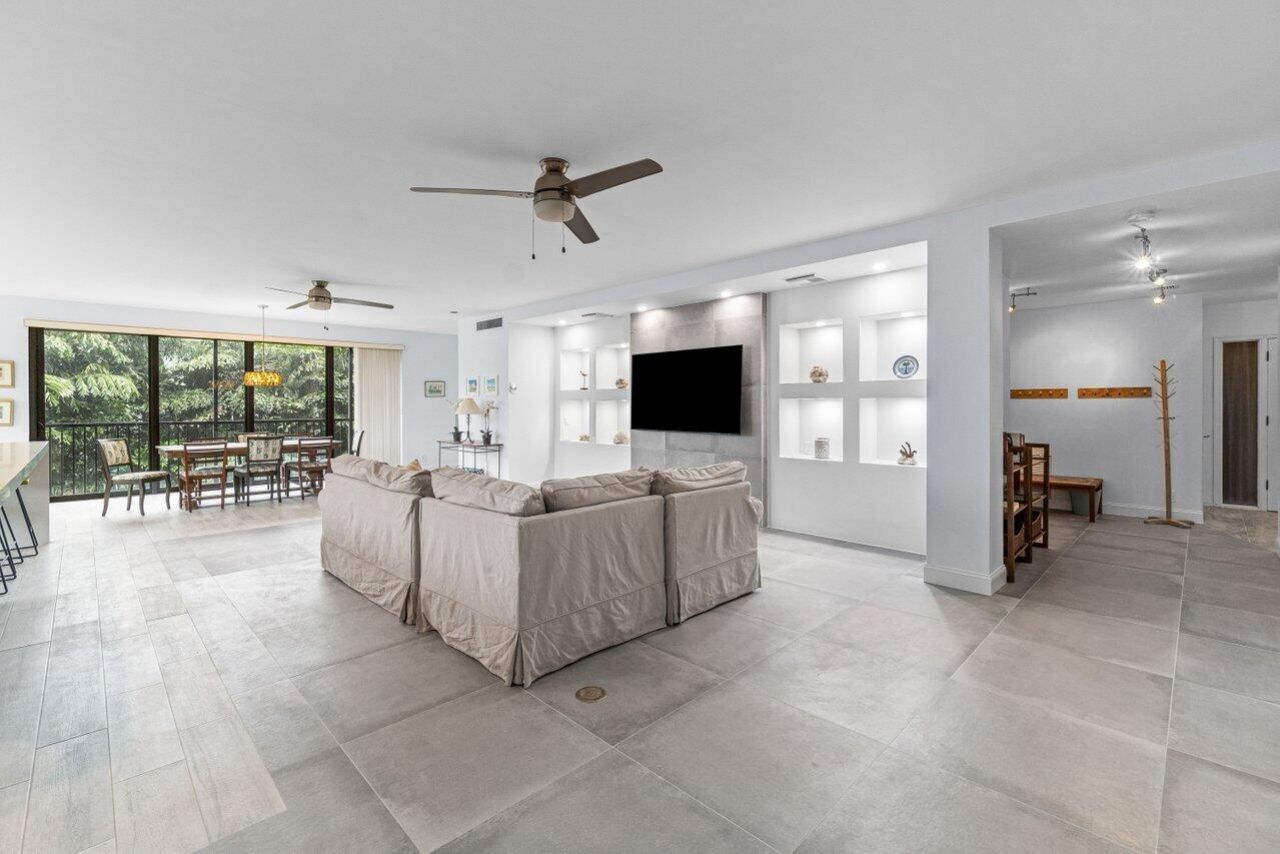 122 Andrews Avenue, Unit 2-A, Delray Beach, FL 33483 Photo