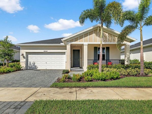 6544 NW Cloverdale Avenue, Port St. Lucie, FL 34987
