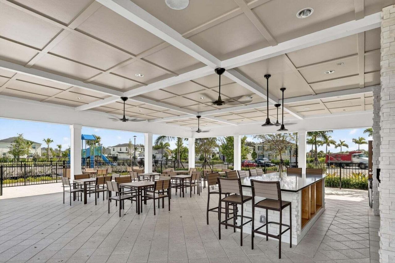 6544 NW Cloverdale Avenue, Port Saint Lucie, FL 34987 Photo