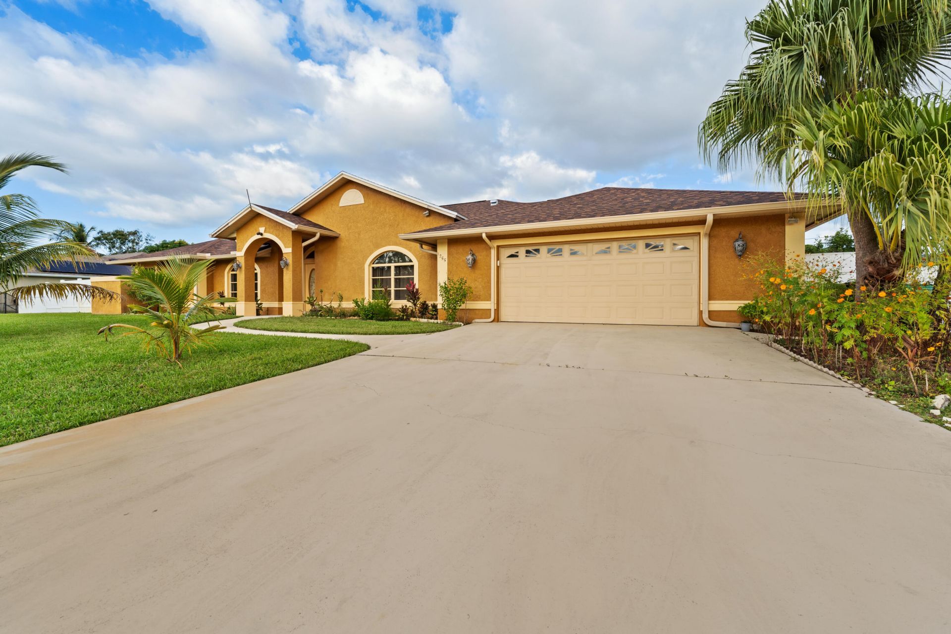 1255 SE Naples Lane, Port Saint Lucie, FL 34983 Photo