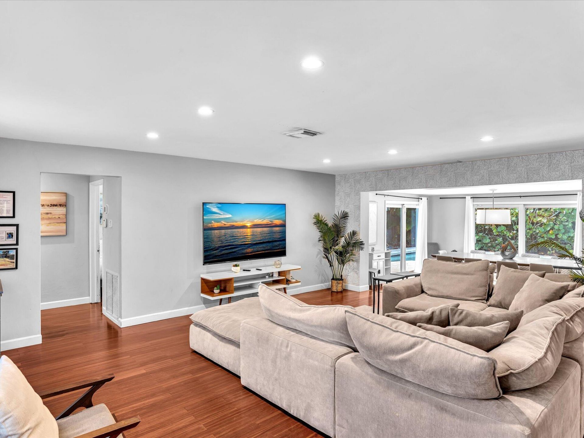 1786 NE 21st Street, Fort Lauderdale, FL 33305 Photo