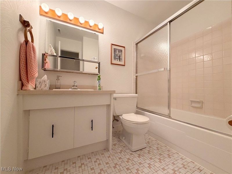 6340 Greenwood Parkway, Unit 405, Sagamore Hills, OH 44067 Photo 13