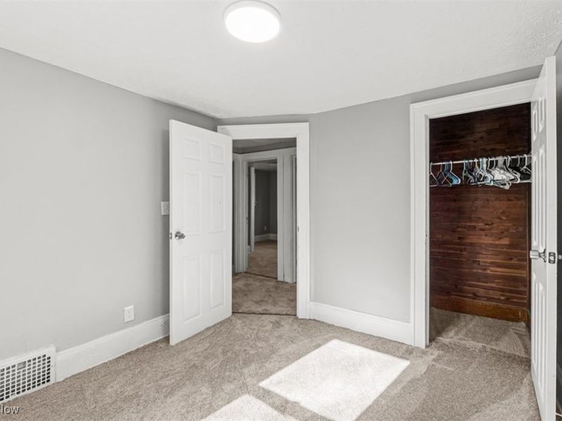 198 Lake Street, Akron, OH 44301 Photo 17