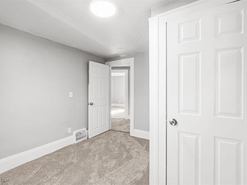 198 Lake Street, Akron, OH 44301 Photo 21